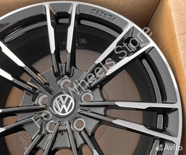 Кованые Диски на Фольксваген Туарег с 2018 г. R20 наличие