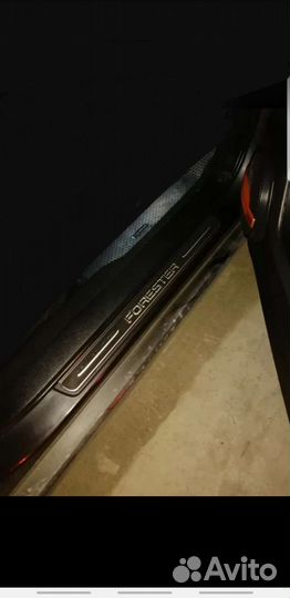 Накладки на пороги forester sh