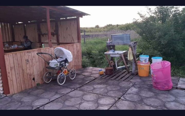 Дом 18,3 м² на участке 25 сот.