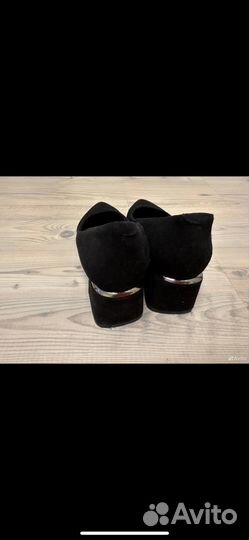 Туфли женские