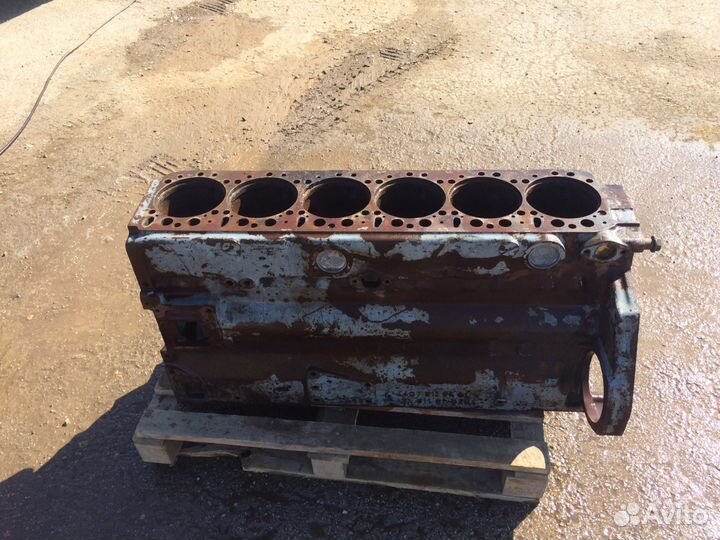 Продам блок цилиндров двигателя skania