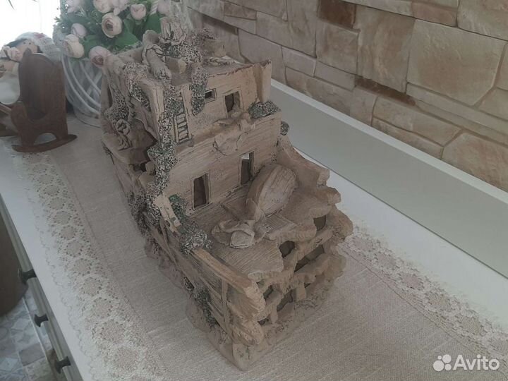 Украшения в аквариум