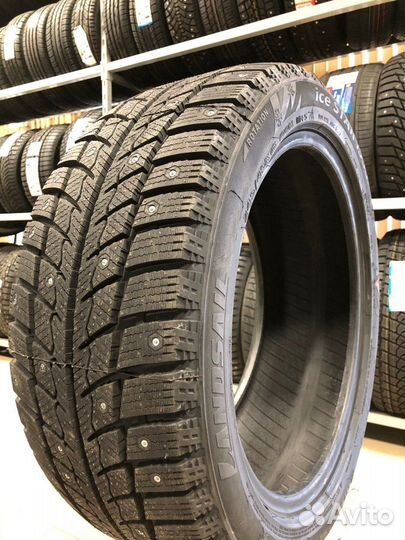 Landsail Ice Star IS33 245/45 R18 100H