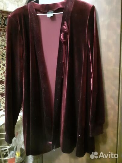 Крдиган бархатный женский с отделкой блестками