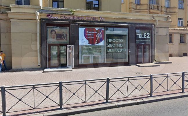 176.2 м² на выходе метро Московская