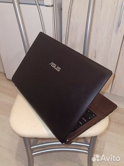 Ноутбук Asus / i7-2670QM / GT520MX / 8GB / 750GB
