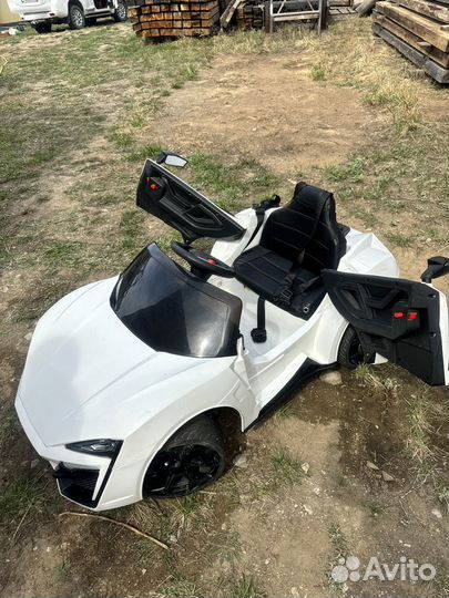 Детская машина электромобиль с пультом бу