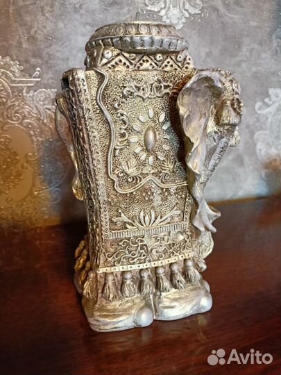 Подсвечник 