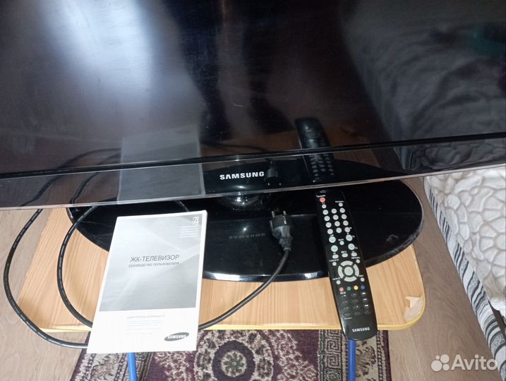 40* Телевизор samsung LE40A451C1XRU