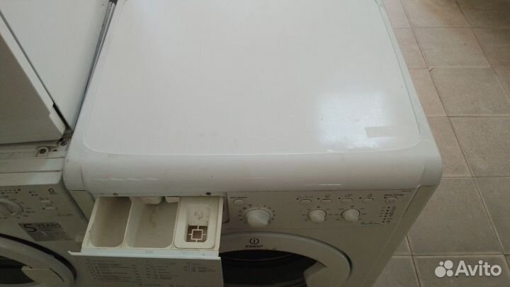 Стиральная машина Indesit IWC6105