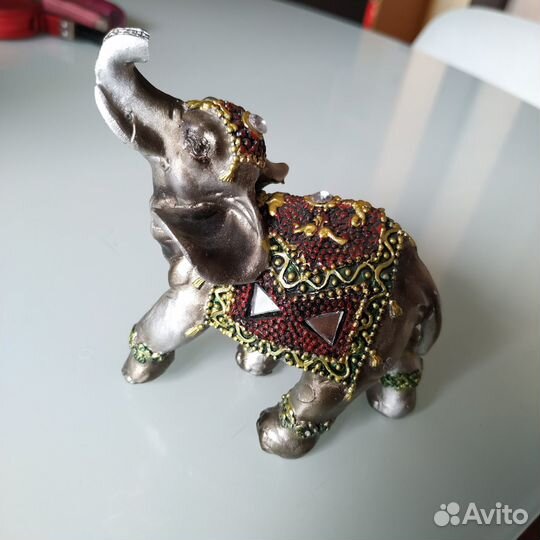 Статуэтка слон в восточном стиле