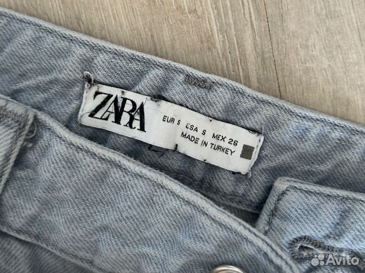 Джинсовая юбка Zara, размер S (W26)