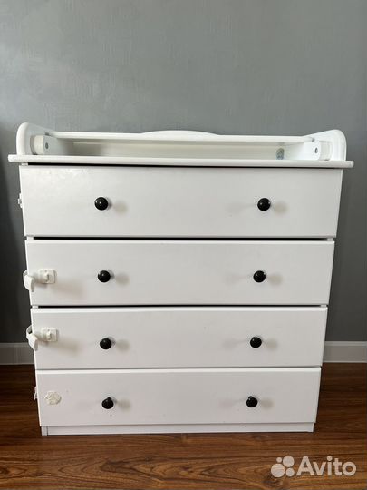 Пеленальный стол/ детский комод в стиле Икеа