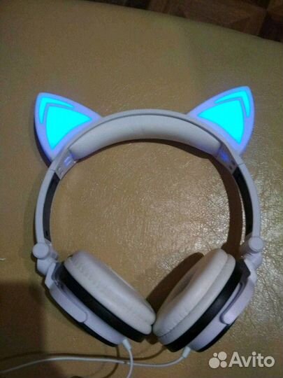 Наушники светящиеся 