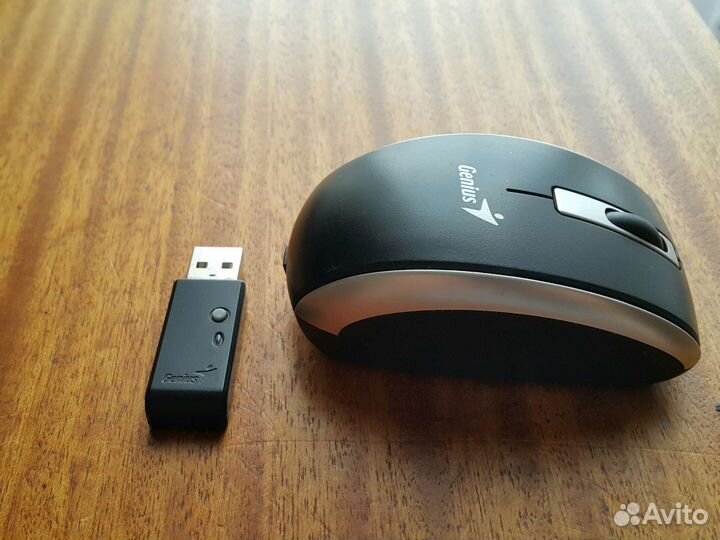 Беспроводная мышь Genius