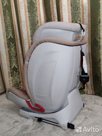 Автокресло (до 36 кг) Happy Baby бежевое