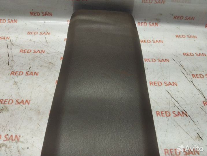 Накладка стойки кузова Mitsubishi Montero Sport