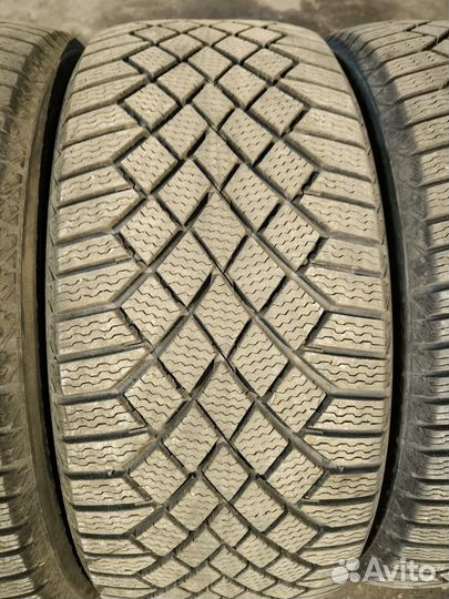 Continental ContiVikingContact 7 255/45 R20 105T