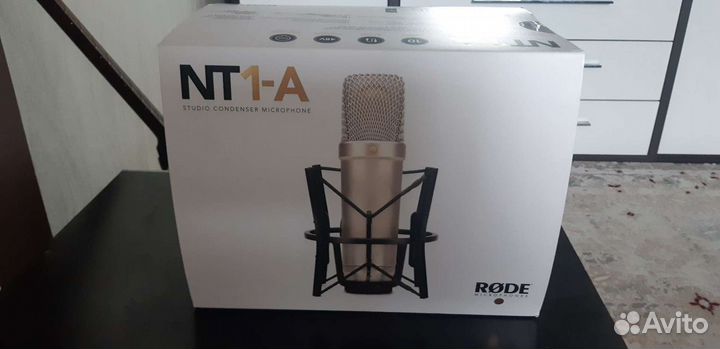 Студийный микрофон rode NT1-A