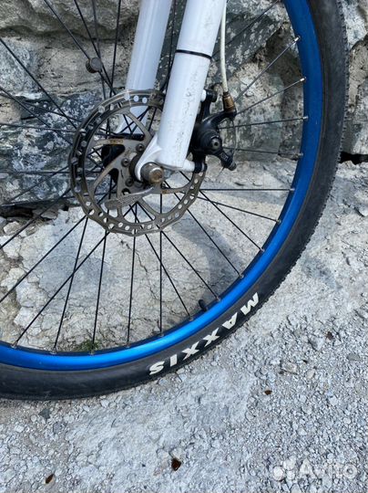 Велосипед GT Avalanche 1.0 (2013)