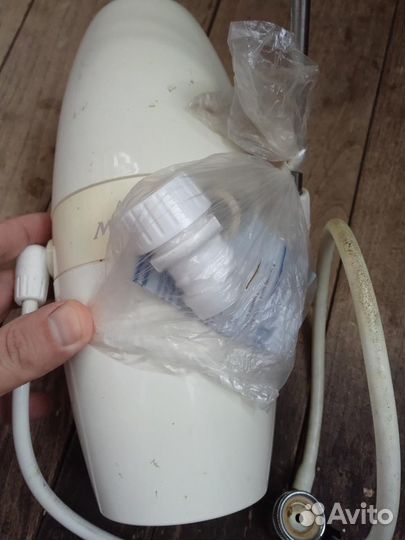 Аквафор модерн + 2 картриджа + переключатели и нас