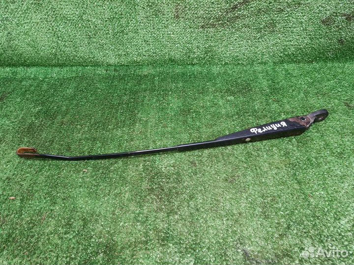 Поводок заднего дворника Skoda Felicia