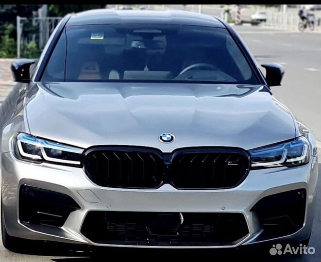 Передний бампер BMW M5 G30 2021