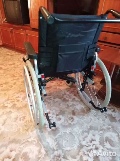 Коляска инвалидная
