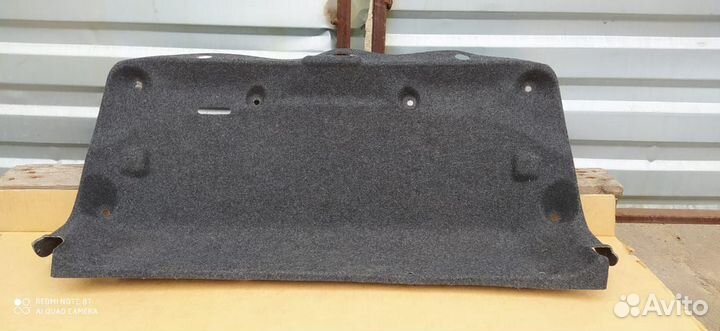 Обшивка крышки багажника Ford Fiesta