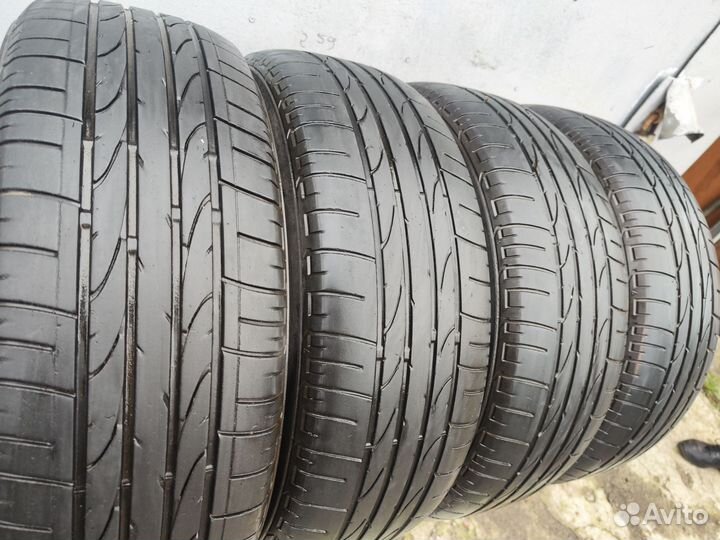 Bridgestone Dueler H/P Sport 215/65 R15