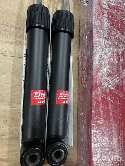 Амортизаторы задние KYB Toyota Camry, Rav4