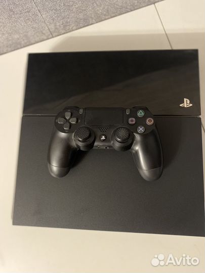 Sony playstation 4 +P.T или обмен на ps5