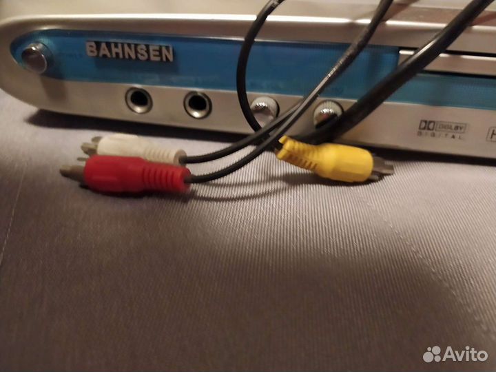 DVD плеер с фильмами и играми