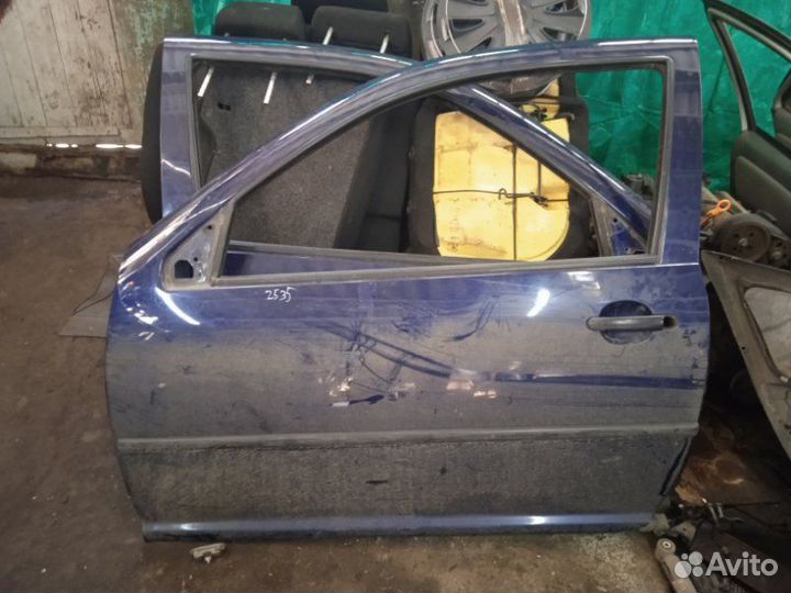Дверь боковая передняя левая Volkswagen Golf