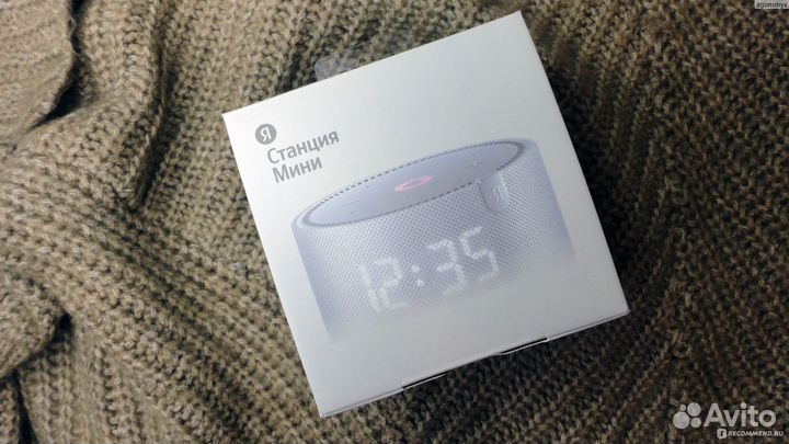 Яндекс станция мини с часами