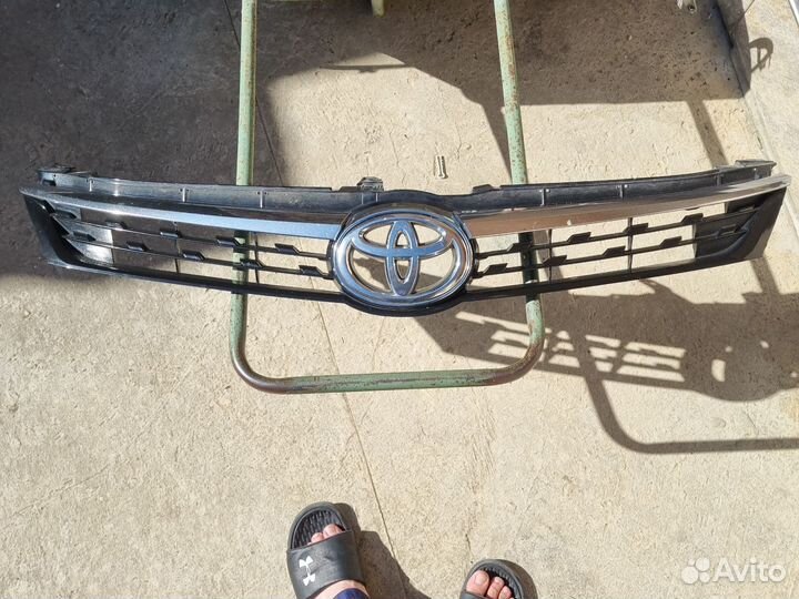Решетка радиатора камри 55