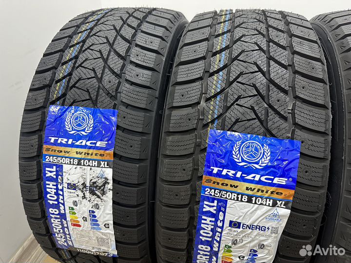 Tri Ace Snow White II 245/50 R18 104H