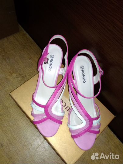 Женская обувь 38 размер