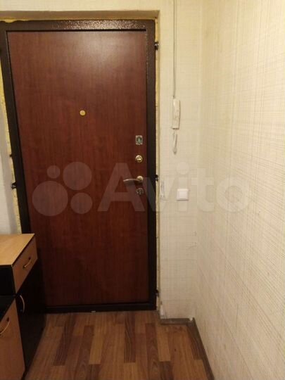 2-к. квартира, 60 м², 1/3 эт.