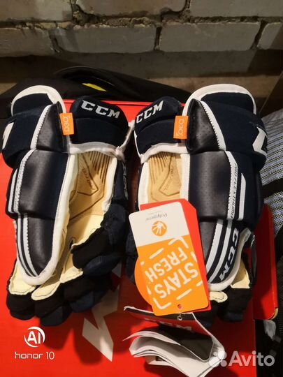 Хоккейные краги Ccm Tacks 4roll pro2 sr13