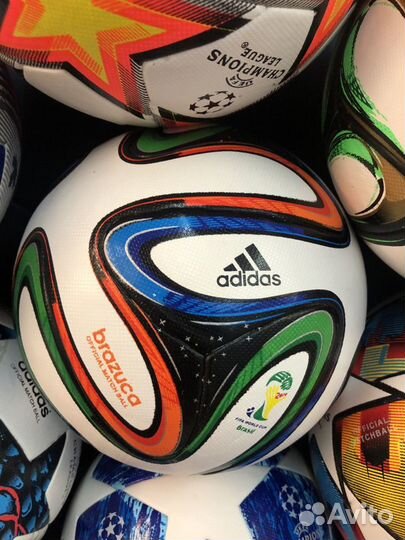 Футбольный мяч