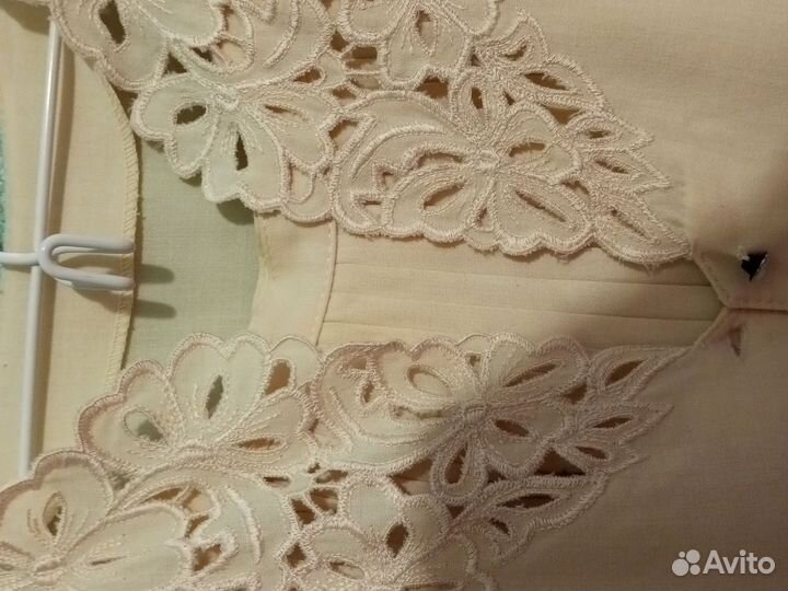 Костюм женский выходной, юбка плиссерованная