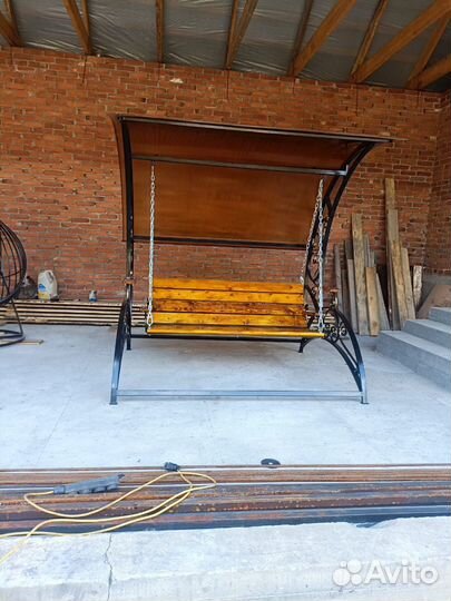 Садовые качели