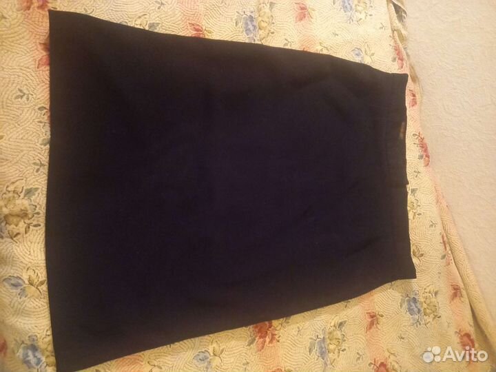 Юбки 54 размер две за 200