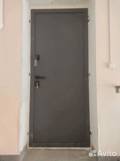 Дверь входная металлическая