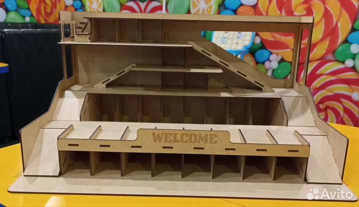 Парковка / парковка для машинок прочная