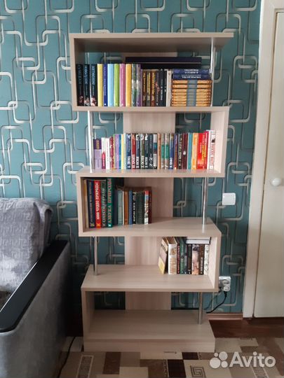 Стеллаж книжный