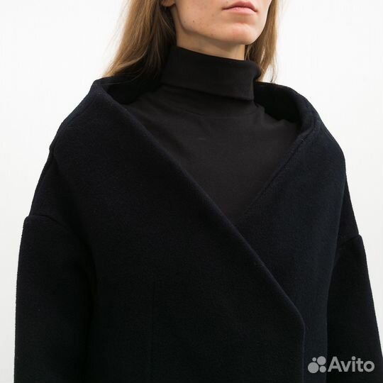 Пальто Jacquemus