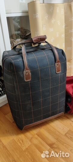Чемодан сумка на колесиках