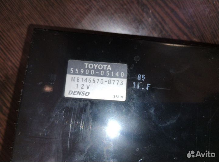 Блок климат контроля Toyota avensis 2 Тойота